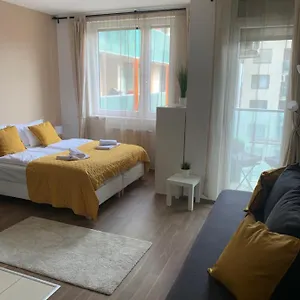 Daire Corvin Sun Downtown, Budapeşte